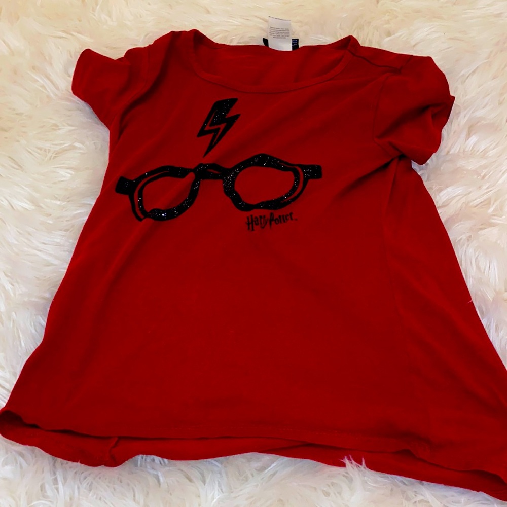 A Harry Potter T-shirt